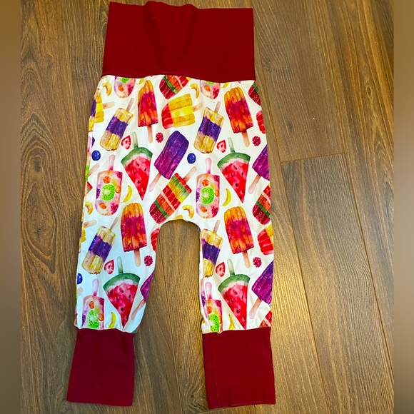 Grow with me pants, popsicles pattern 6-36 months, handmade, burgundy - Picture 1 of 3